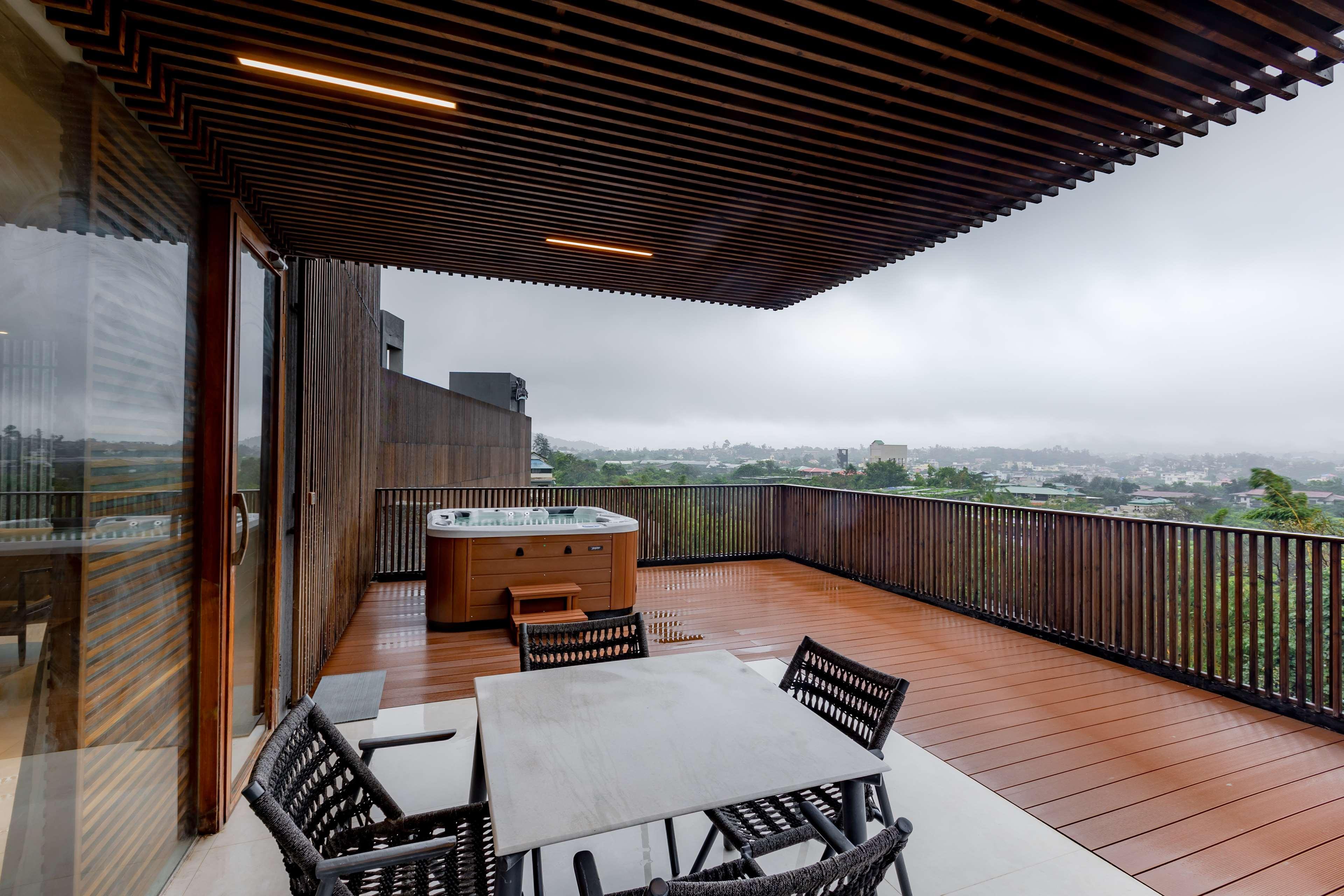 Radisson Resort And Spa Lonavala Exterior foto A rooftop terrace
