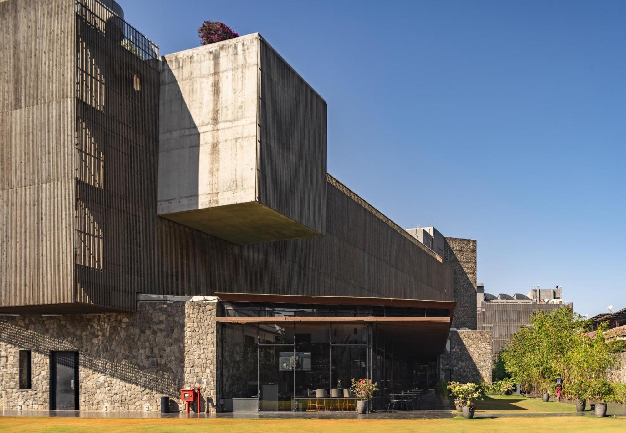 Radisson Resort And Spa Lonavala Exterior foto The Scottish Parliament