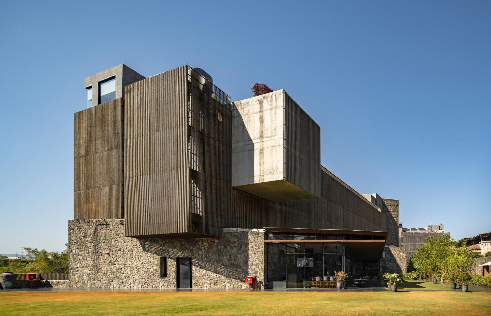 Radisson Resort And Spa Lonavala Exterior foto The Scottish Parliament